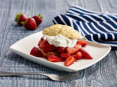 Strawberry Shortcakes with link to Cookidoo recipe