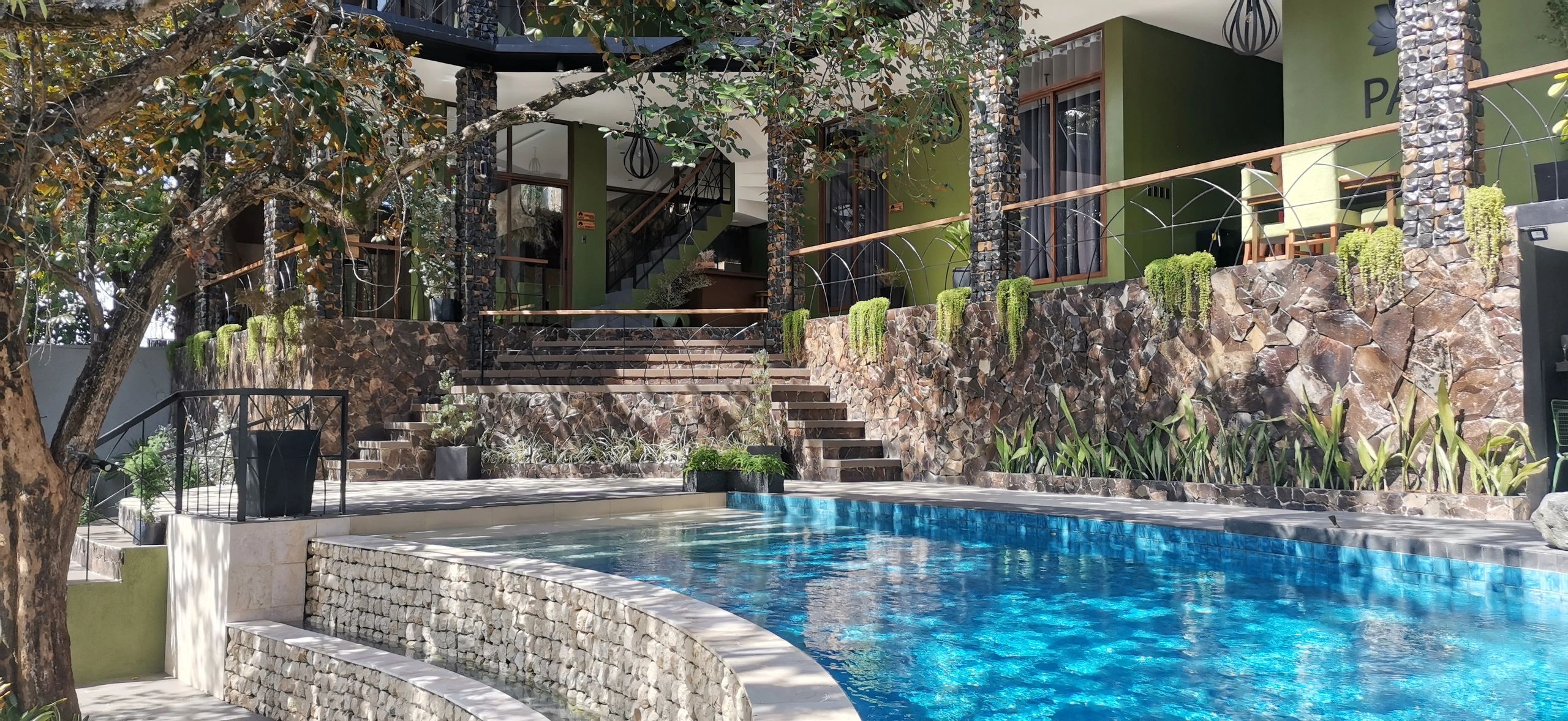 Luxury Villa and Wedding Prep Venue The Pavo