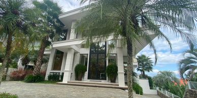 High luxury and security in a portuguese neighbourhood in Florianopolis.