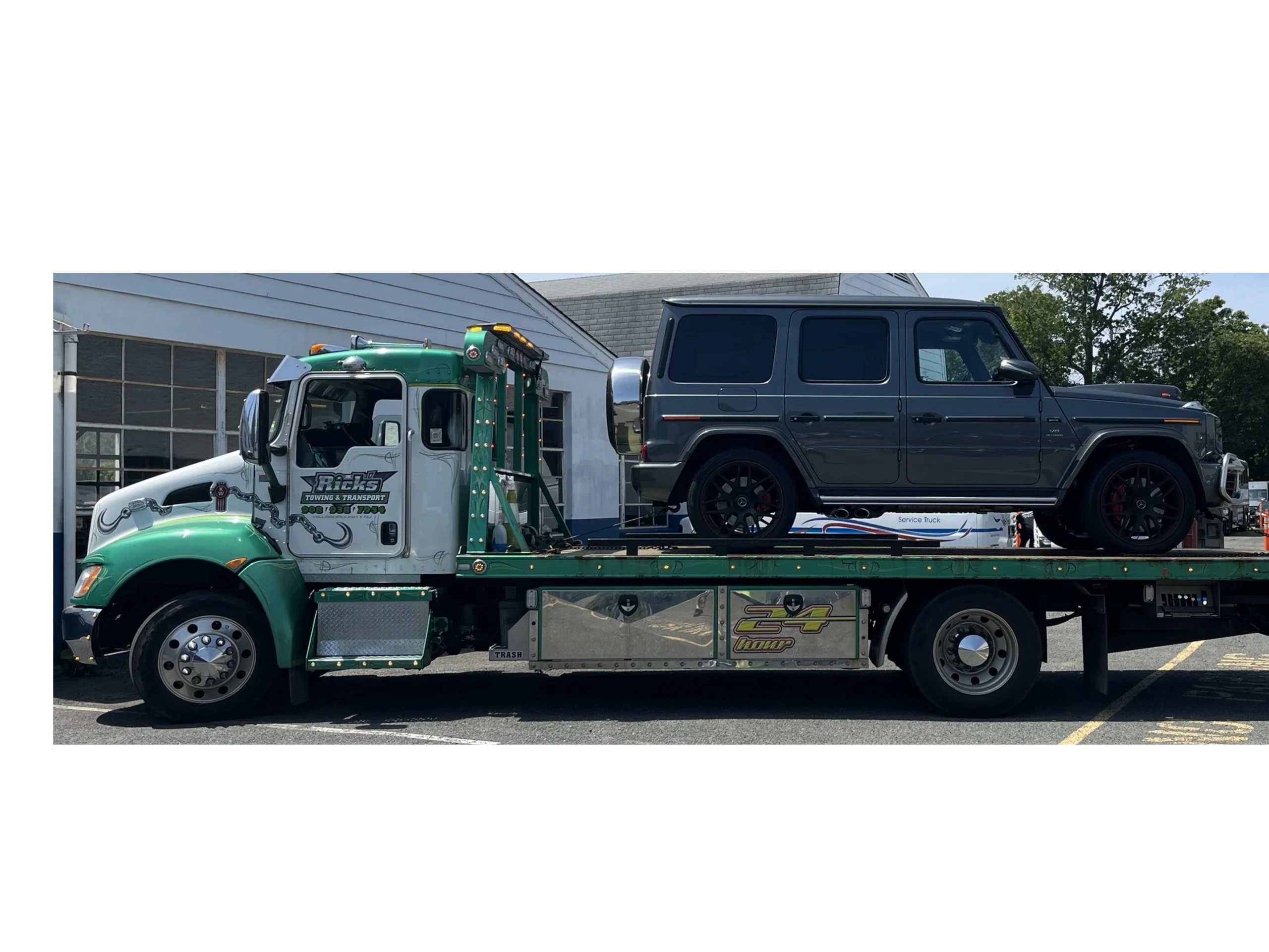 Rick's Towing and Transport logo