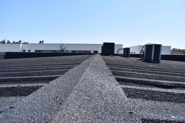 TECHUMBRE INDUSTRIAL IMPERMEABILIZADA CON RUBBER TOP