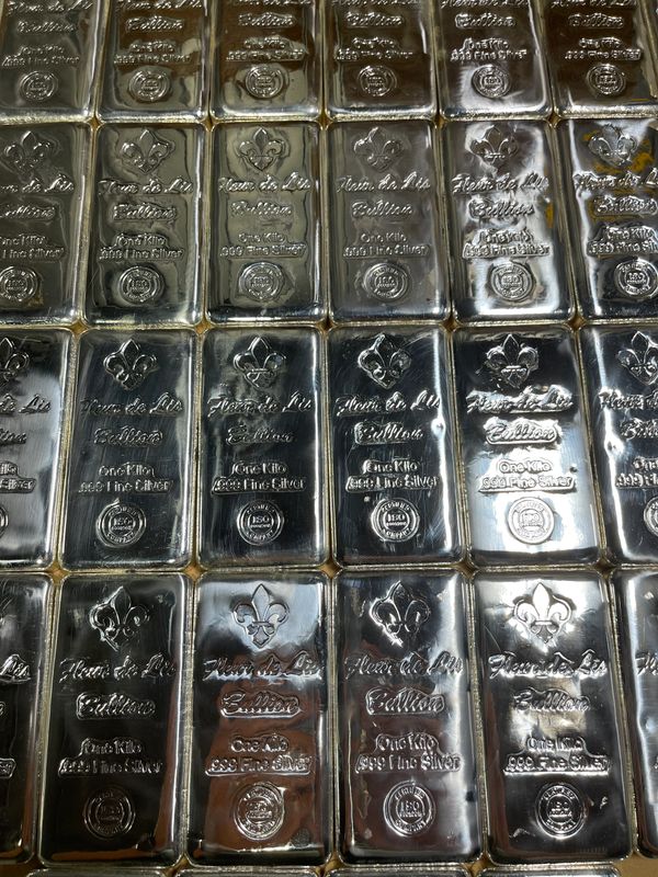 Fleur de lis - Silver Bar, Buy Silver, Silver Bullion