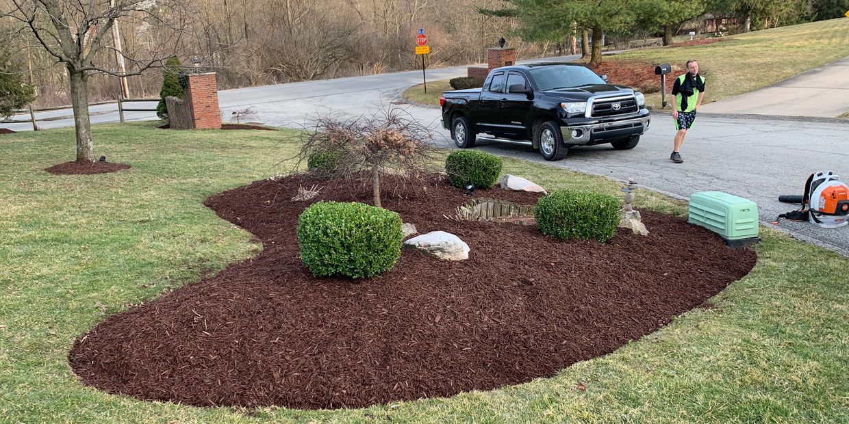 Landscaping in Plum, PA 15239