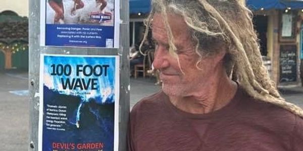 100 Foot Wave the official book 