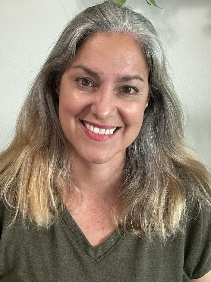 Alliette Chignoli
Spiritual Teacher 
Private Spiritual Consulting