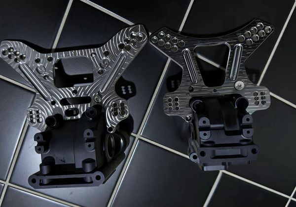 titanium-upgrades-shock-towers--chassis