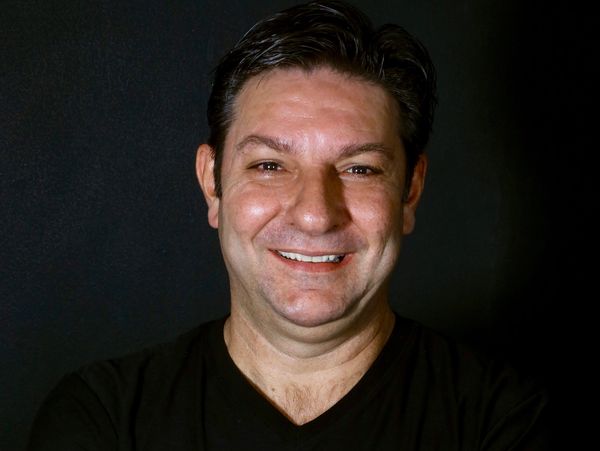 Adriano Gudjenian fundador DORA approach e cirurgiao dentista