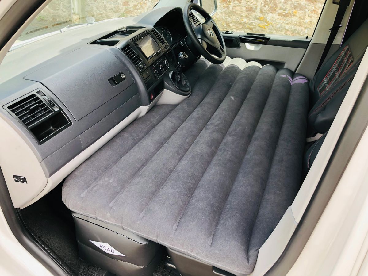 VW Transporter T5/T5.1 20032015 Van Cabin Air Bed