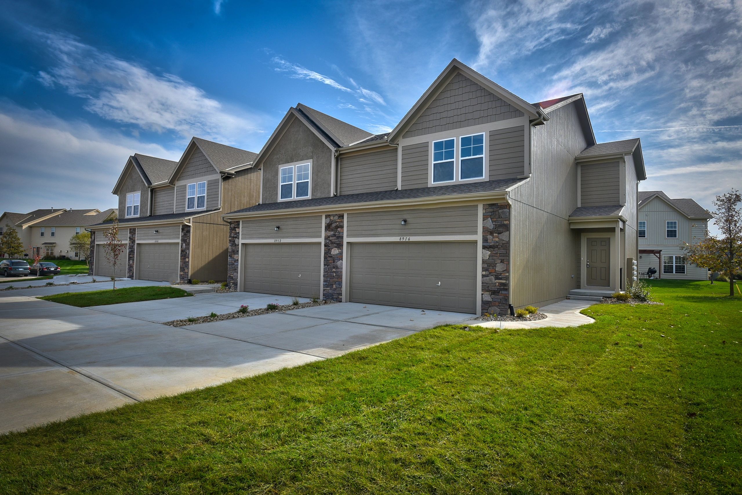 Parkview Townhomes | Prieb Property Management