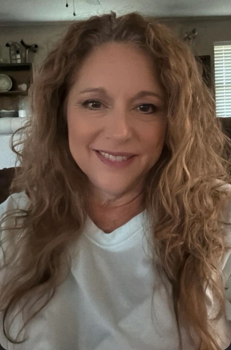 KELLY CASTEEL