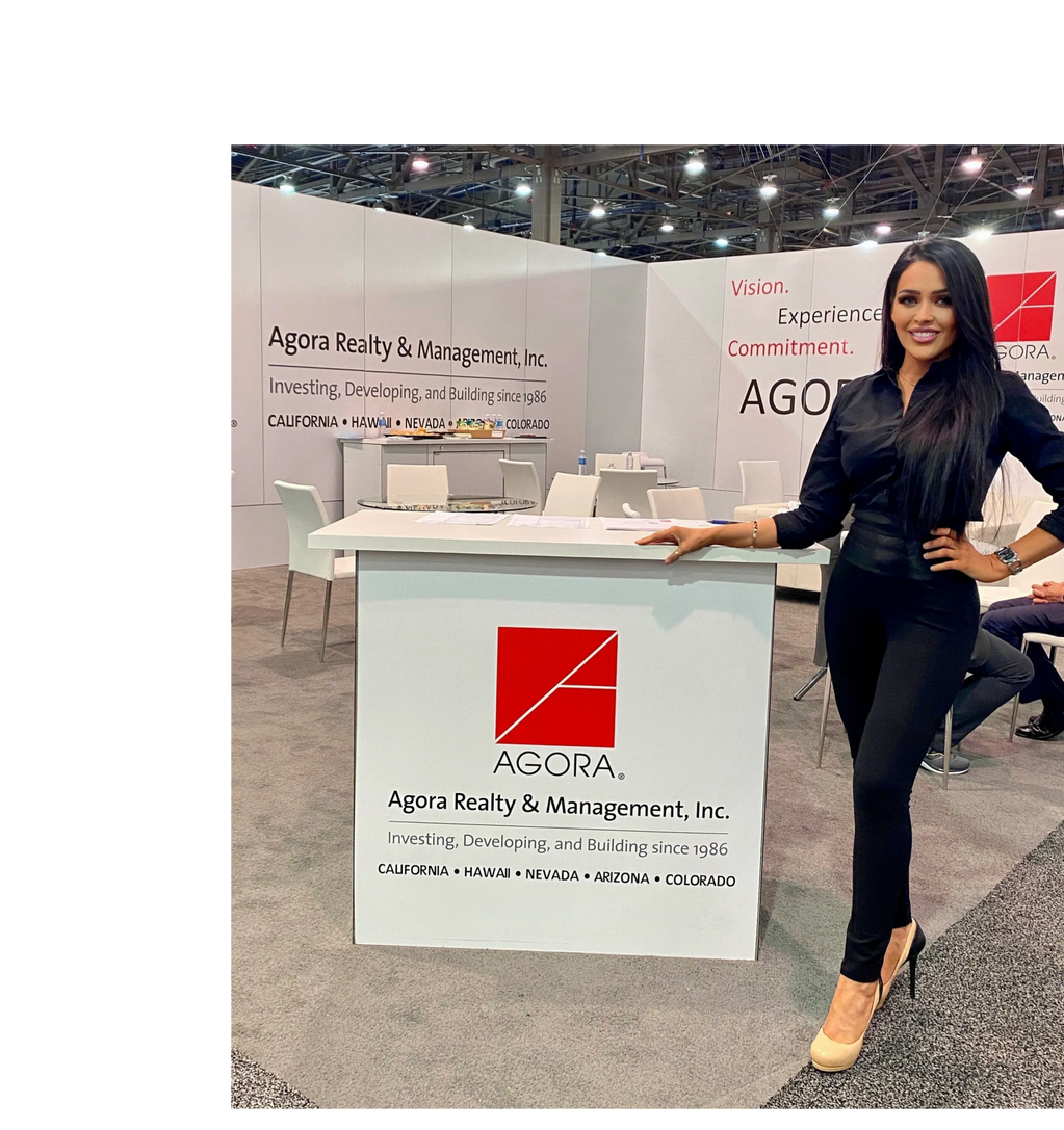 Las Vegas convention center, AWS, booth model, booth hostess, promo model, ces, infomm, nacs