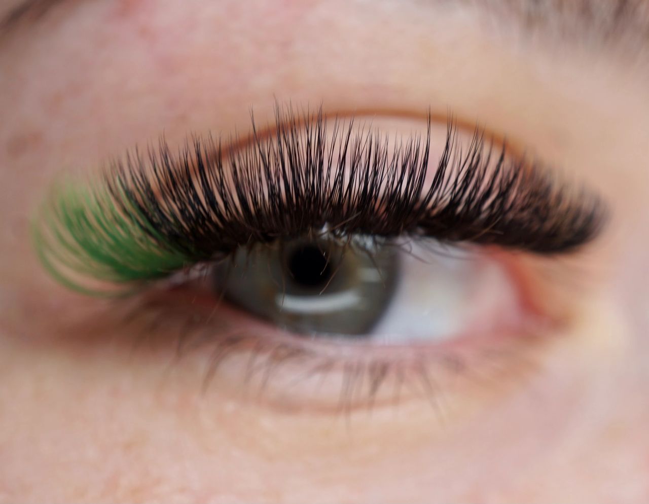 Are Eyelash Extensions Worth It? 10 Reasons Why They Rock!