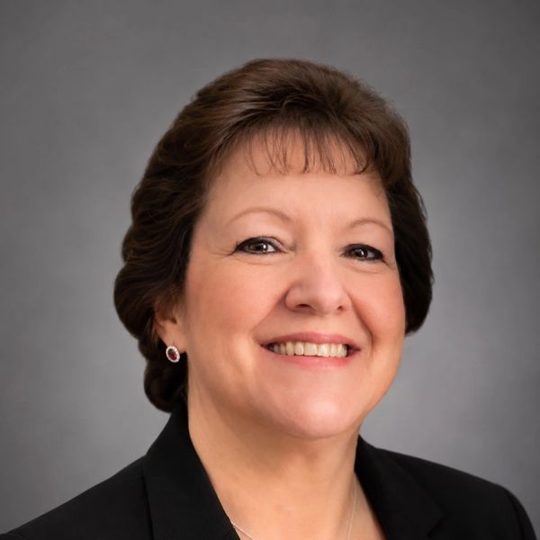 Professional smiling woman portrait.