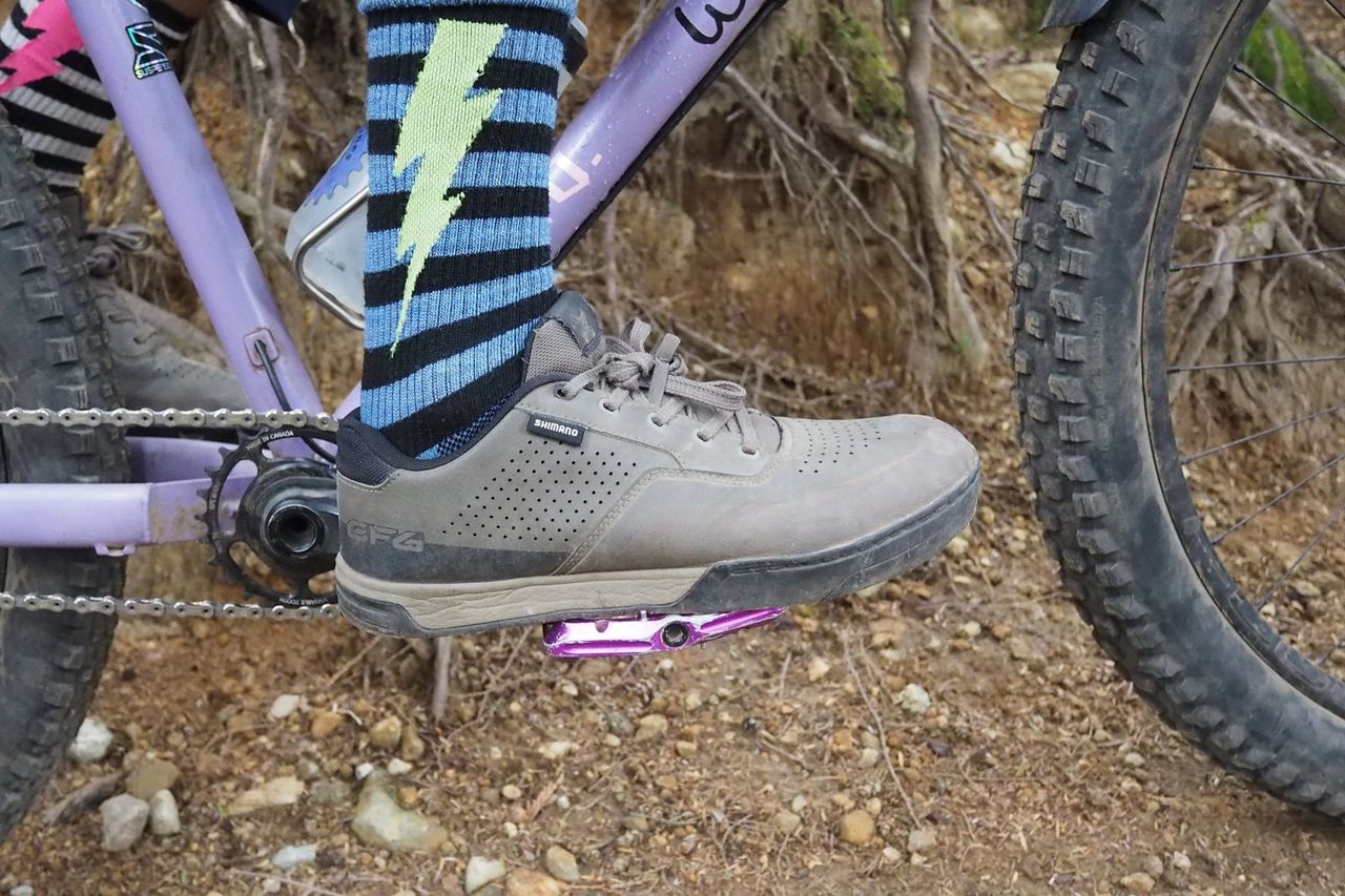 Shimano SH-GF600 Men's Mountain Bike Flat Shoes - Trail Riding Shoes With Grip & Protection