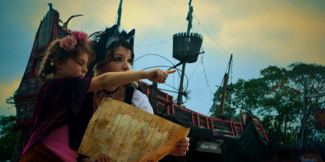 Texas Renaissance Festival Scavenger Hunt: Family friendly fun, Old custom map, pirate ship