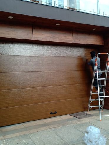 Sectional Garage Door 
