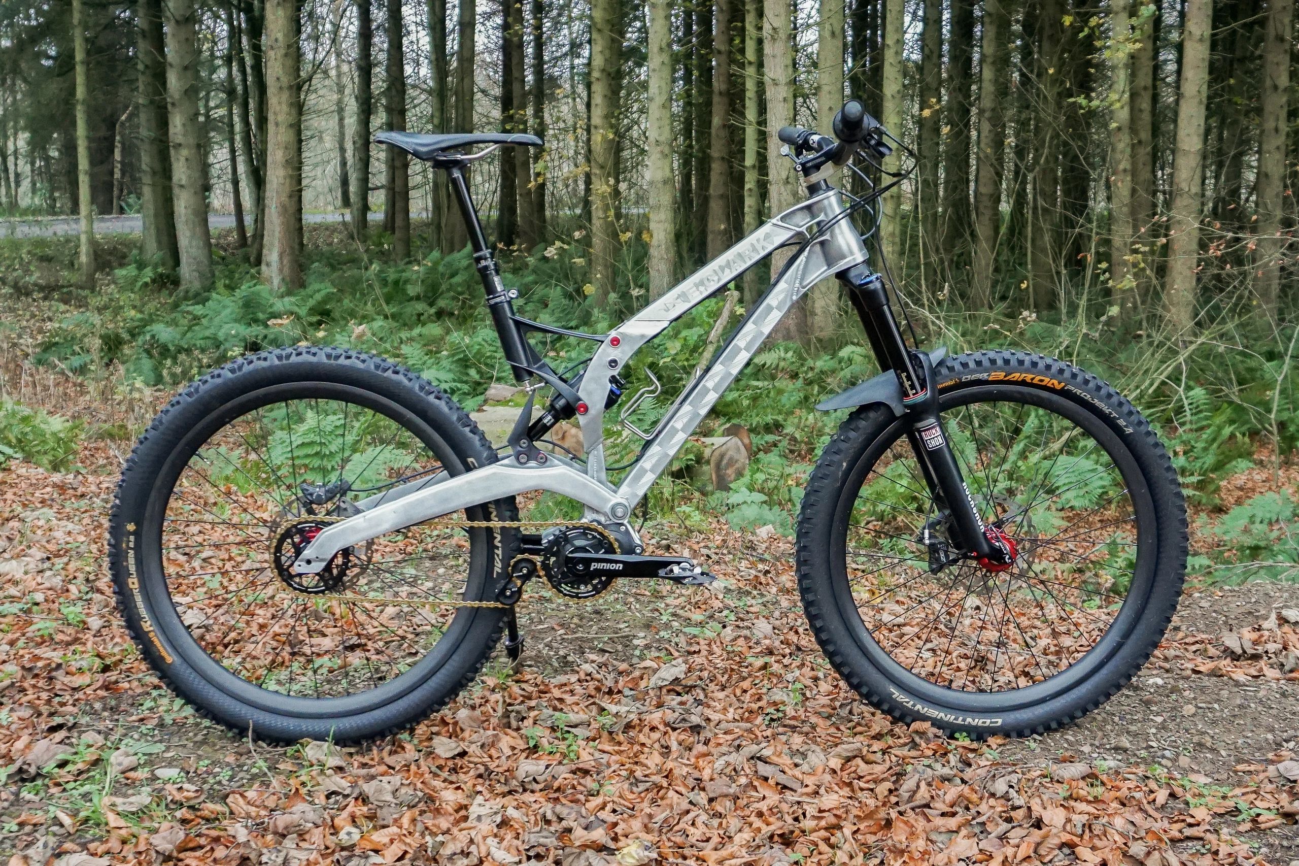 Empire Mx6 EVO with Pinion Gearbox