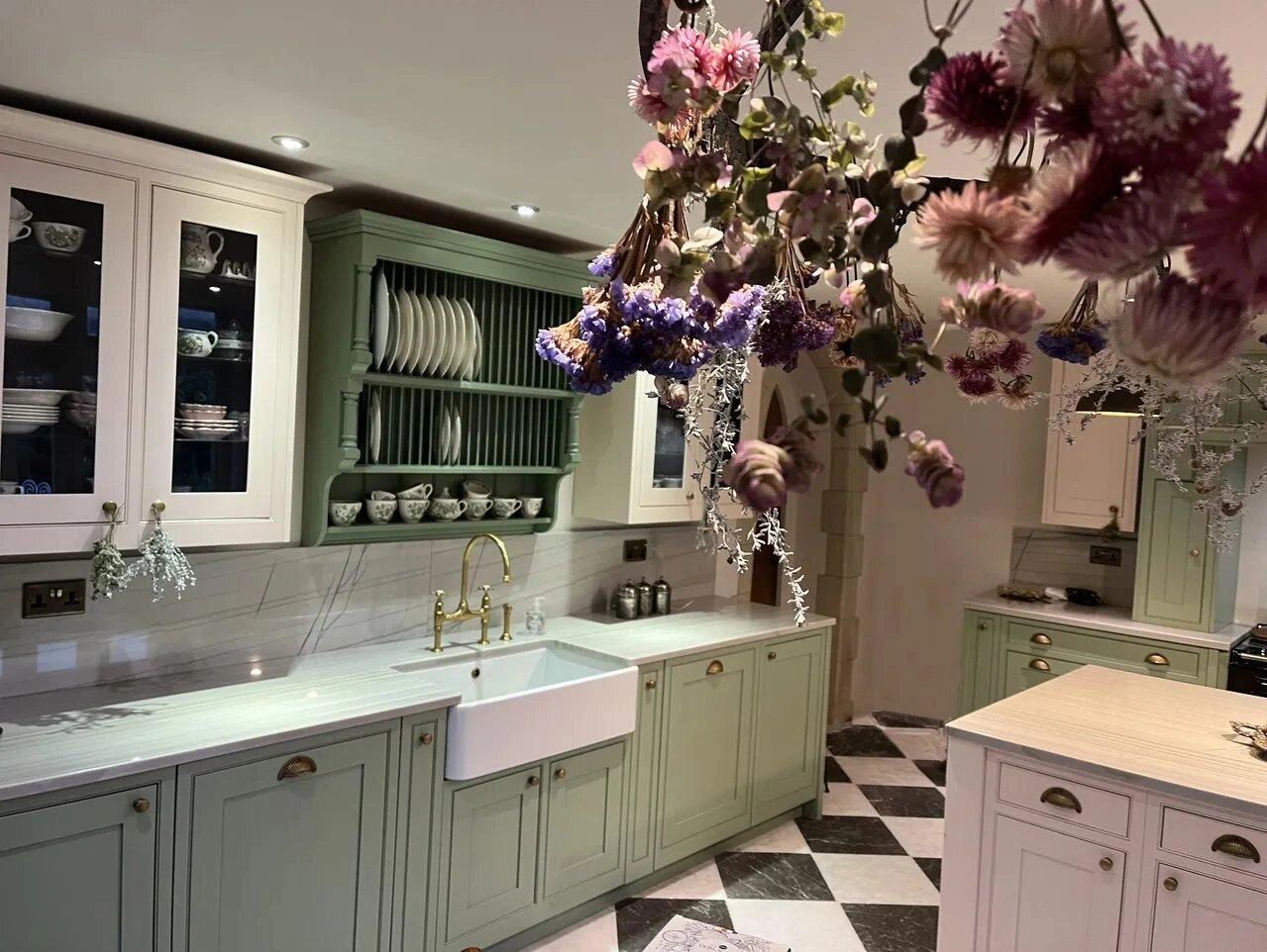bespoke-tailored-kitchen bespoke-tailored-kitchen