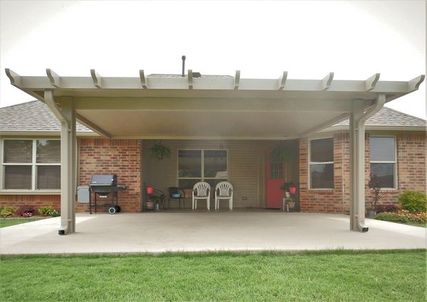 18ft x 16ft attached rolled formed aluminum flat-pan patio cover with the SantaFe trim in Clat color