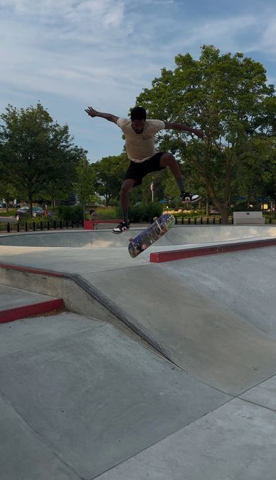 Coach Antonio  Whisenton at Westmont Skatepark – SK8 Lessons Chicago skateboarding instructor