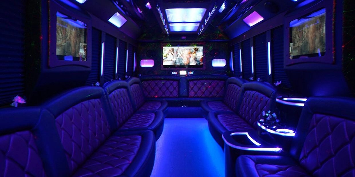 918 Limos Party Bus 
 