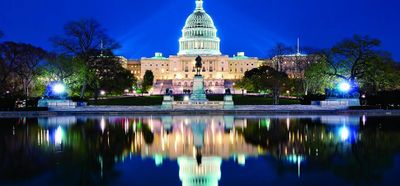 a picture of the capitol in Washington DC at night 