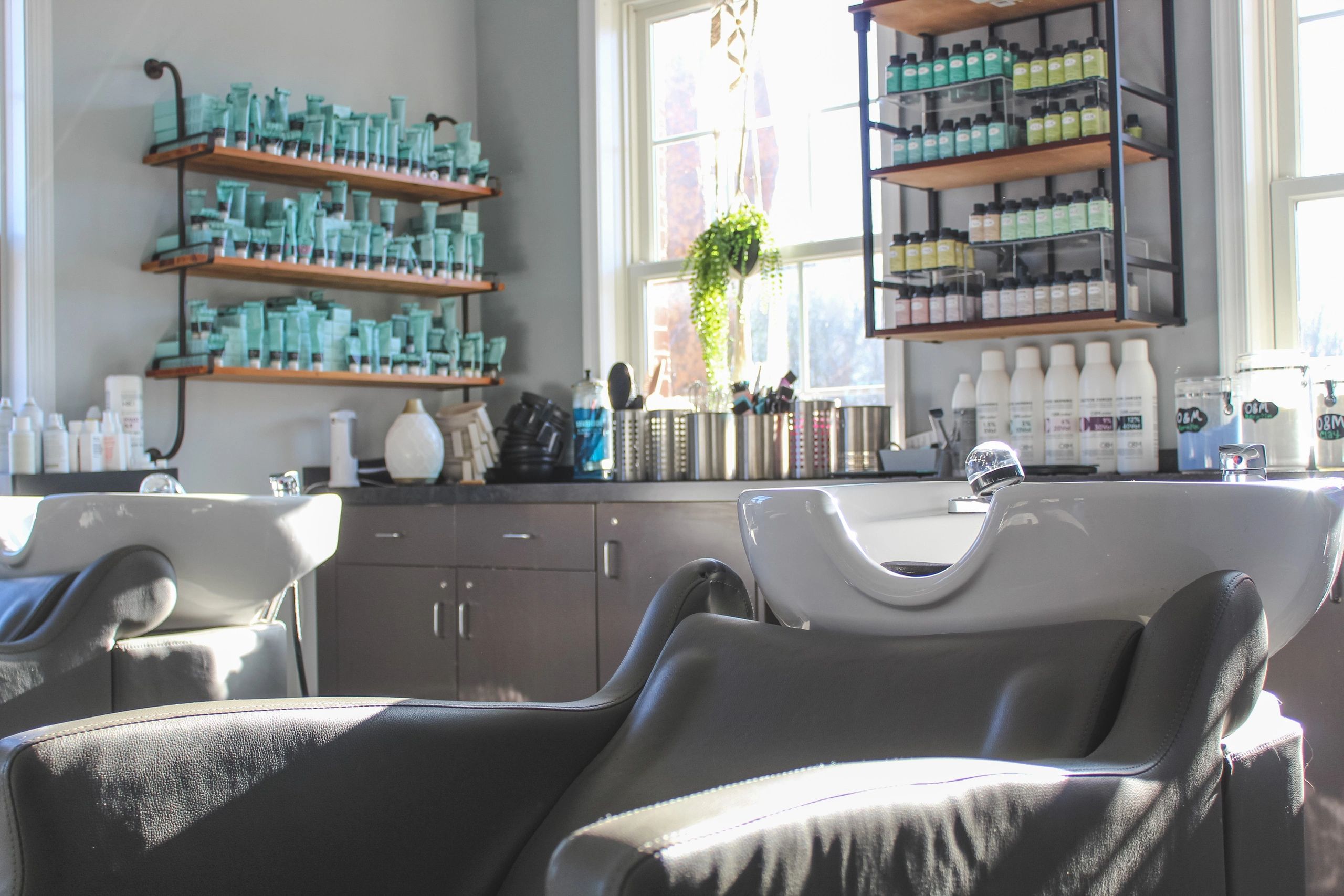 Blu Boutique Salon in Howard County Hair Salon, Specialty Color