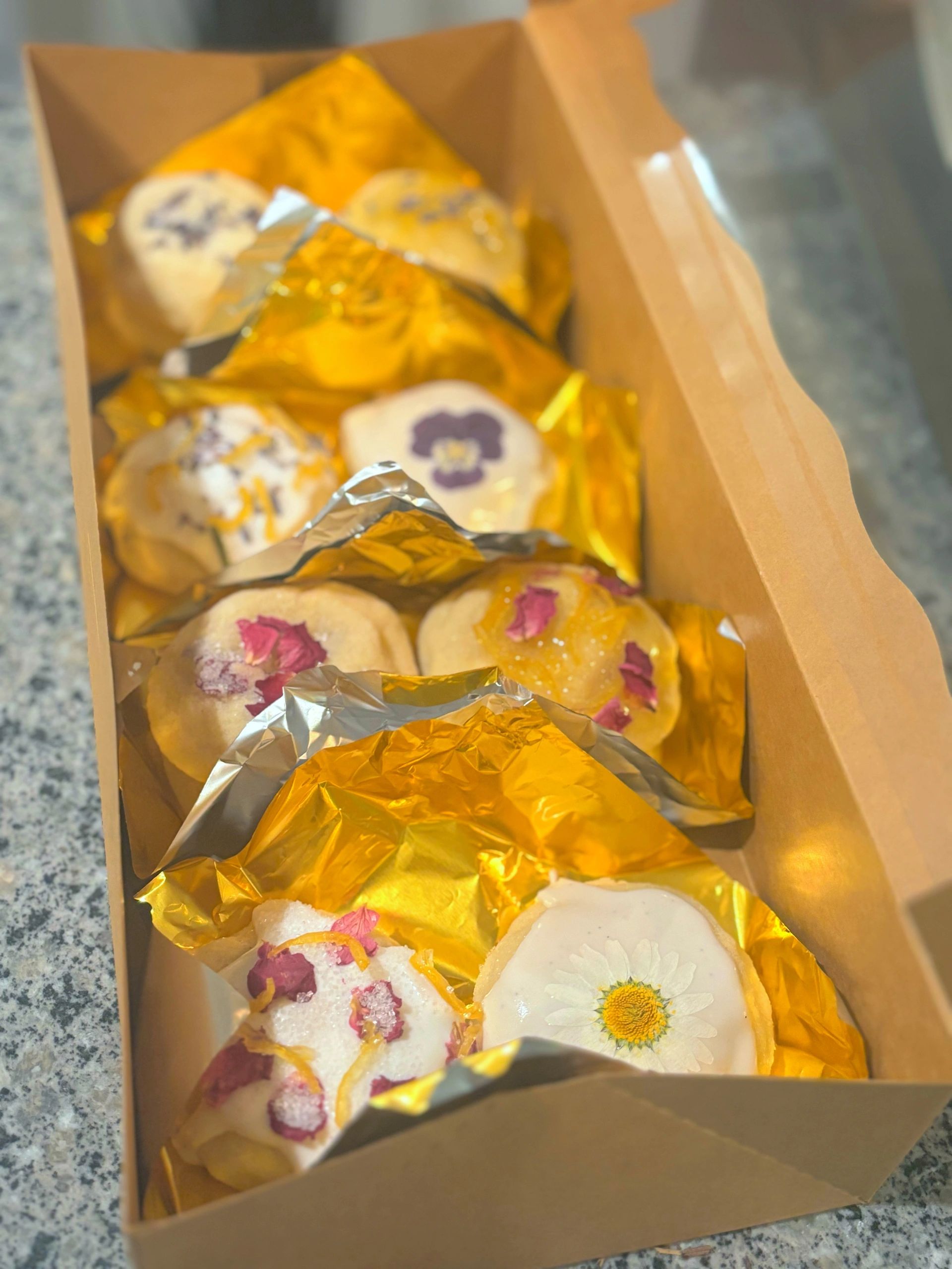 Flora Delight Cookies; Lavender & Rose.