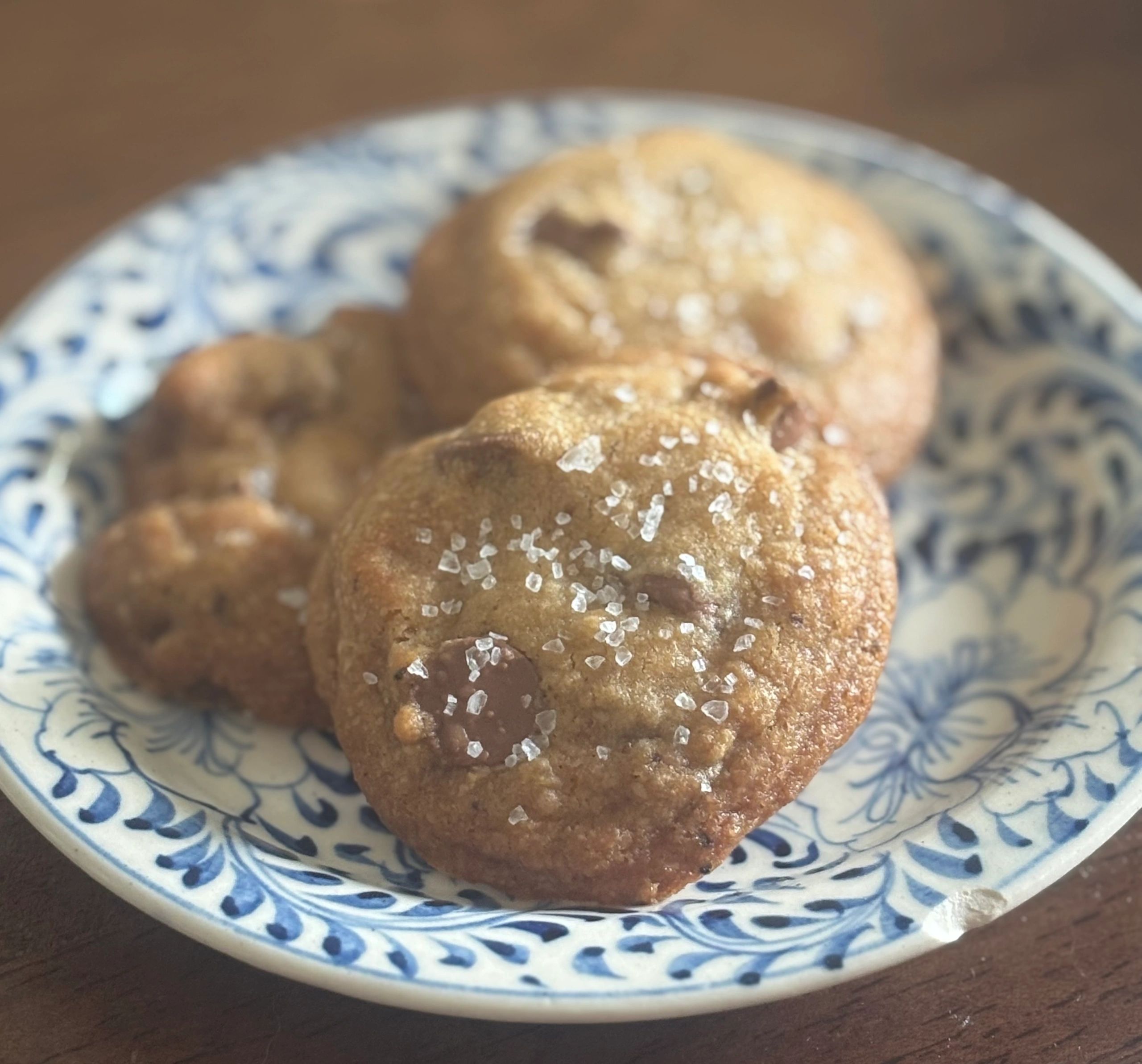Brown butter chocolate chip cookies with sea salt