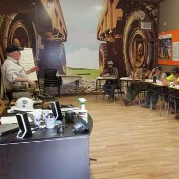 Sala de Aula - Academia das Máquinas