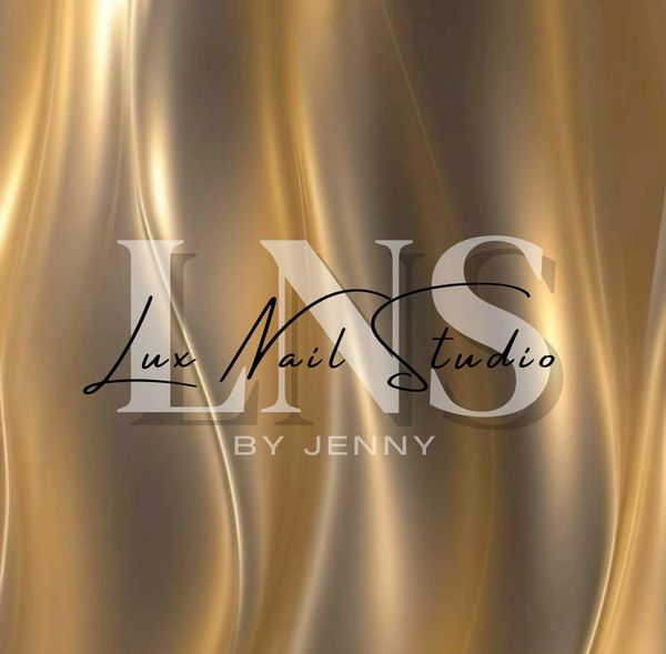 Lux Nails Studio