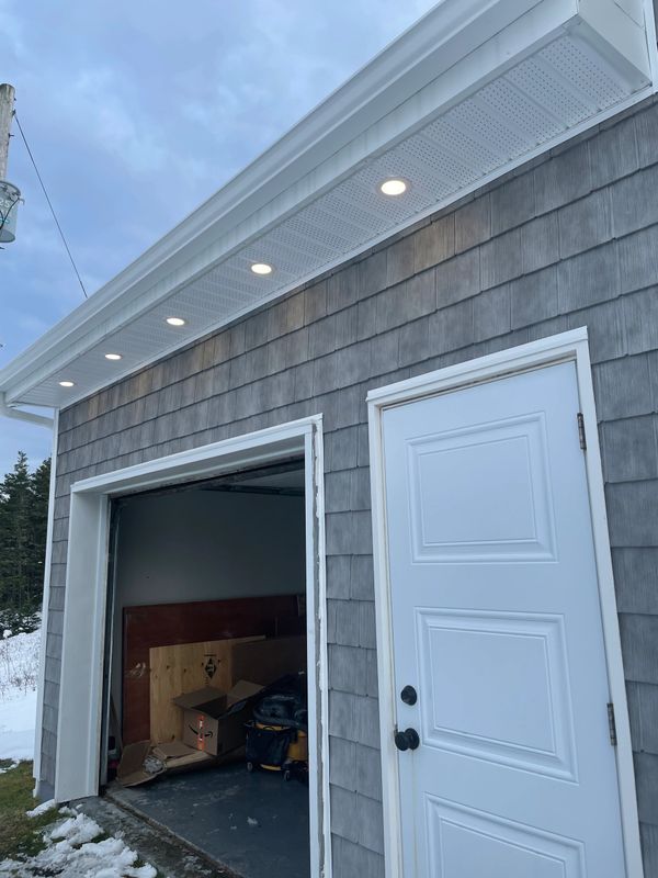 outdoor pot light installation