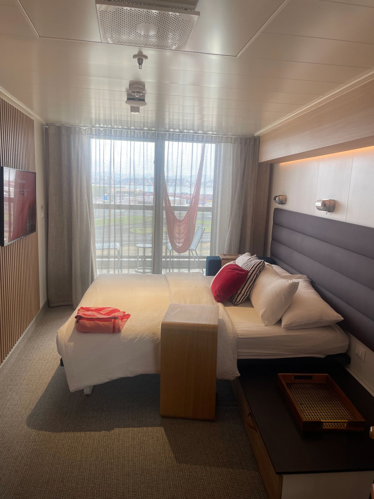 Seaside Balcony Room with Terrace Seaside Balcony Room with Terrace