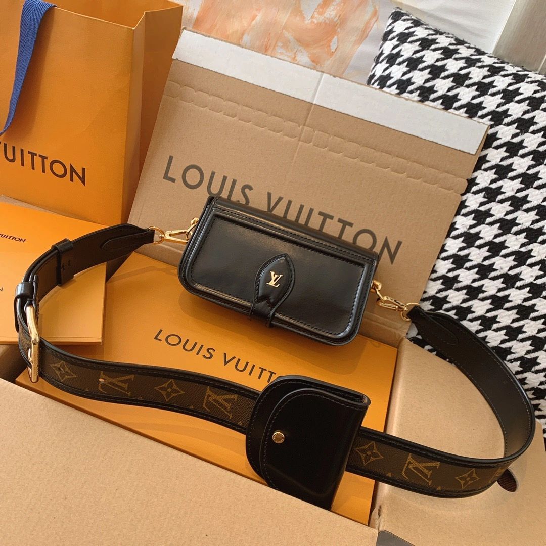 Louis Vuitton Officier Pouch With Strap