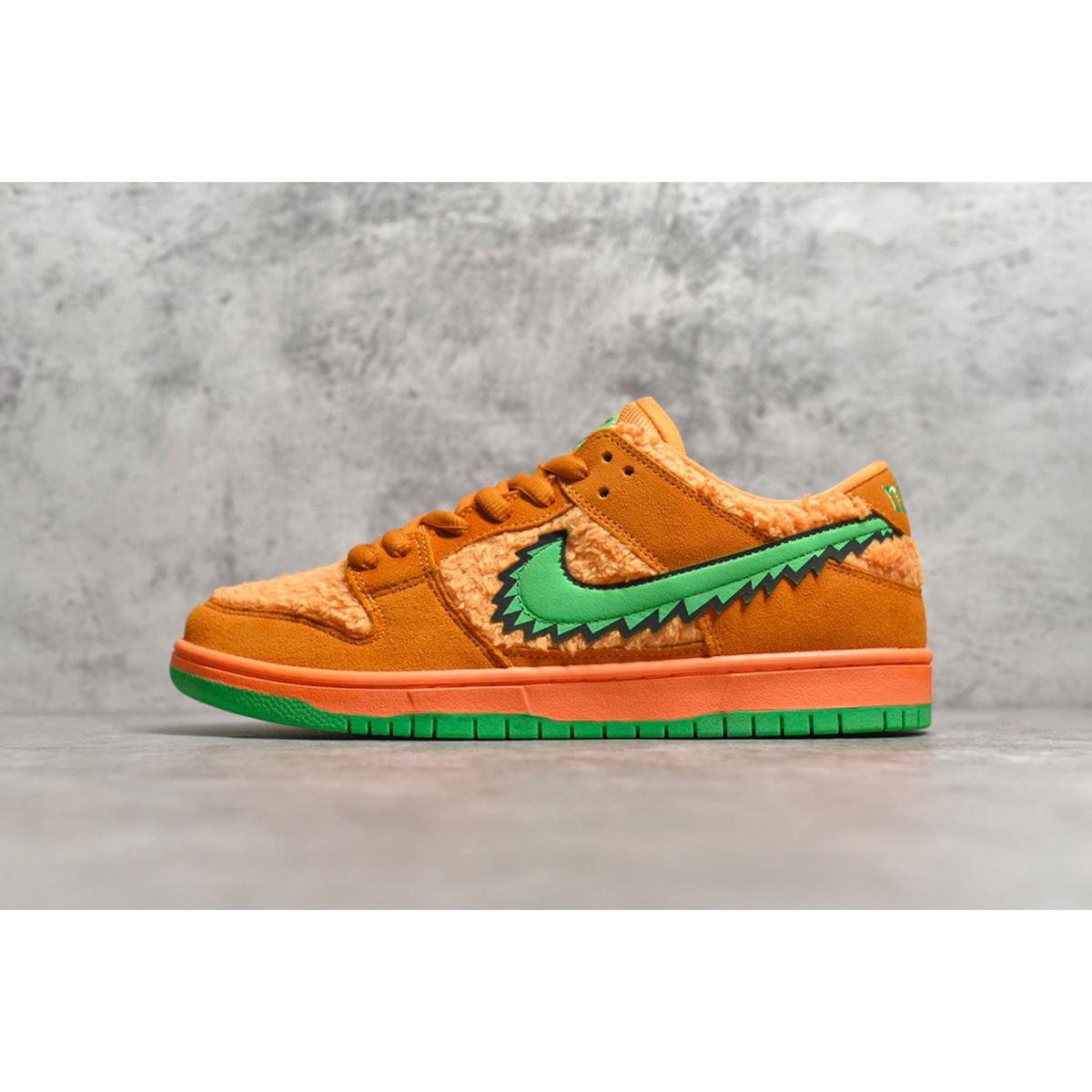 nike sb dunk low grateful dead bears orange