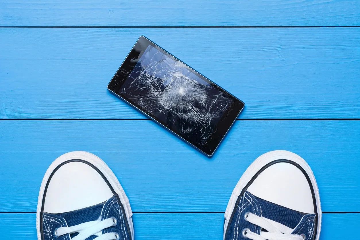 iPhone Repair Store- iPad, Samsung, Tablet, Cracked Screen