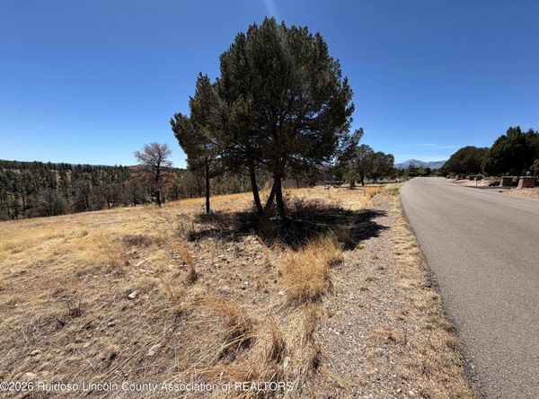 Lot60B-1 Bobby Jones
Alto, NM
Listed at 450,000