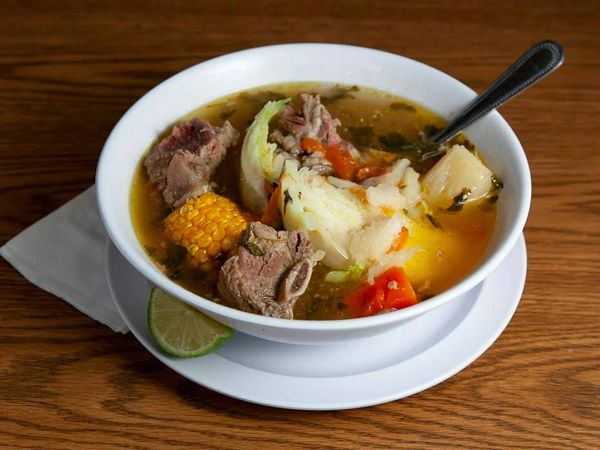 Sopa de Res