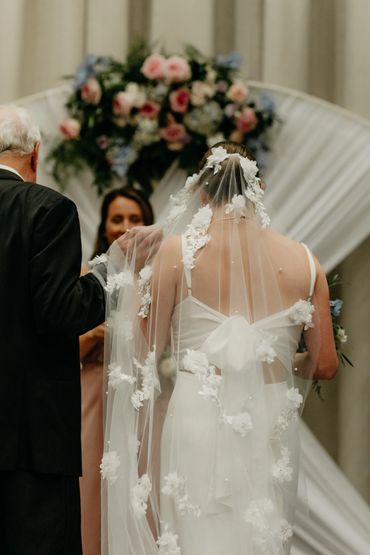 Arche florale - Mariage Montréal - Fleuriste Atelier du Moulin