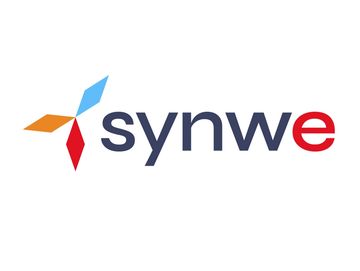 Logo of Synwe with colorful geometric shapes on a white background.