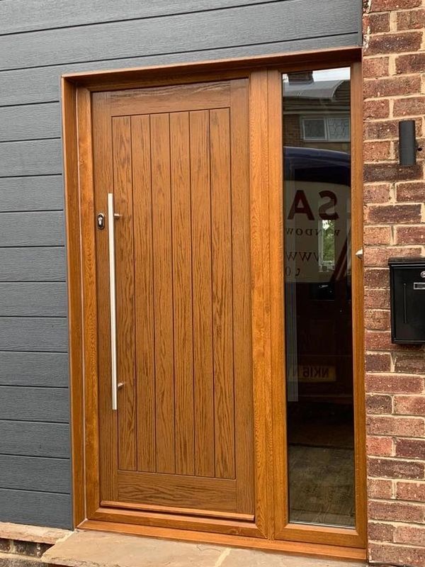 composite door with upvc frame in oak 