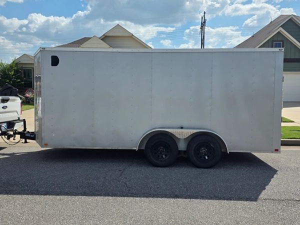 16' enclosed trailer 