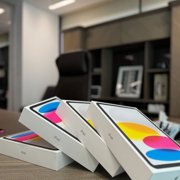 BABBAR FZCO – IPADS IN STOCK, READY FOR WHOLESALE DELIVERY