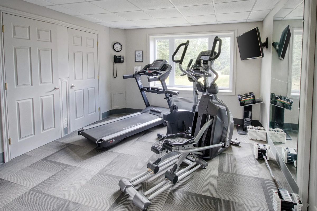 24 Hour Fitness Centre