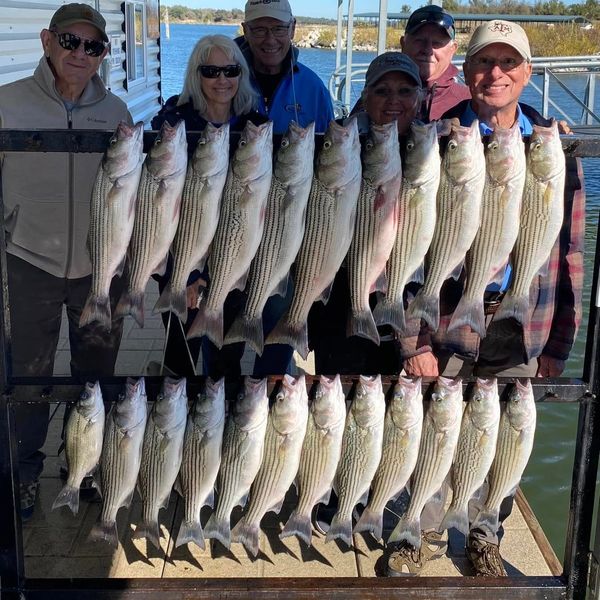 fishing guides near me.  fishing charters near me.  fishing guides texas. fishing guides north texas