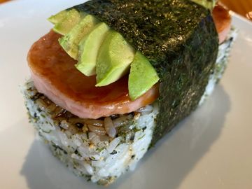 Picture shown for spam musubi which come with furikake mixed white rice with spam and avocado