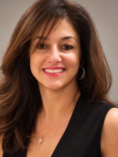 Dr. Beatrice Haddad | Pasadena Dentistry
Dr. B Haddad
Beatrice Haddad DDS
Pasadena Dentist
Dentist i
