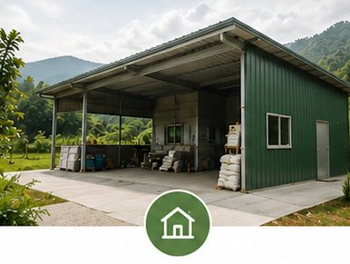 绿色金属仓库建筑，位于乡村环境。