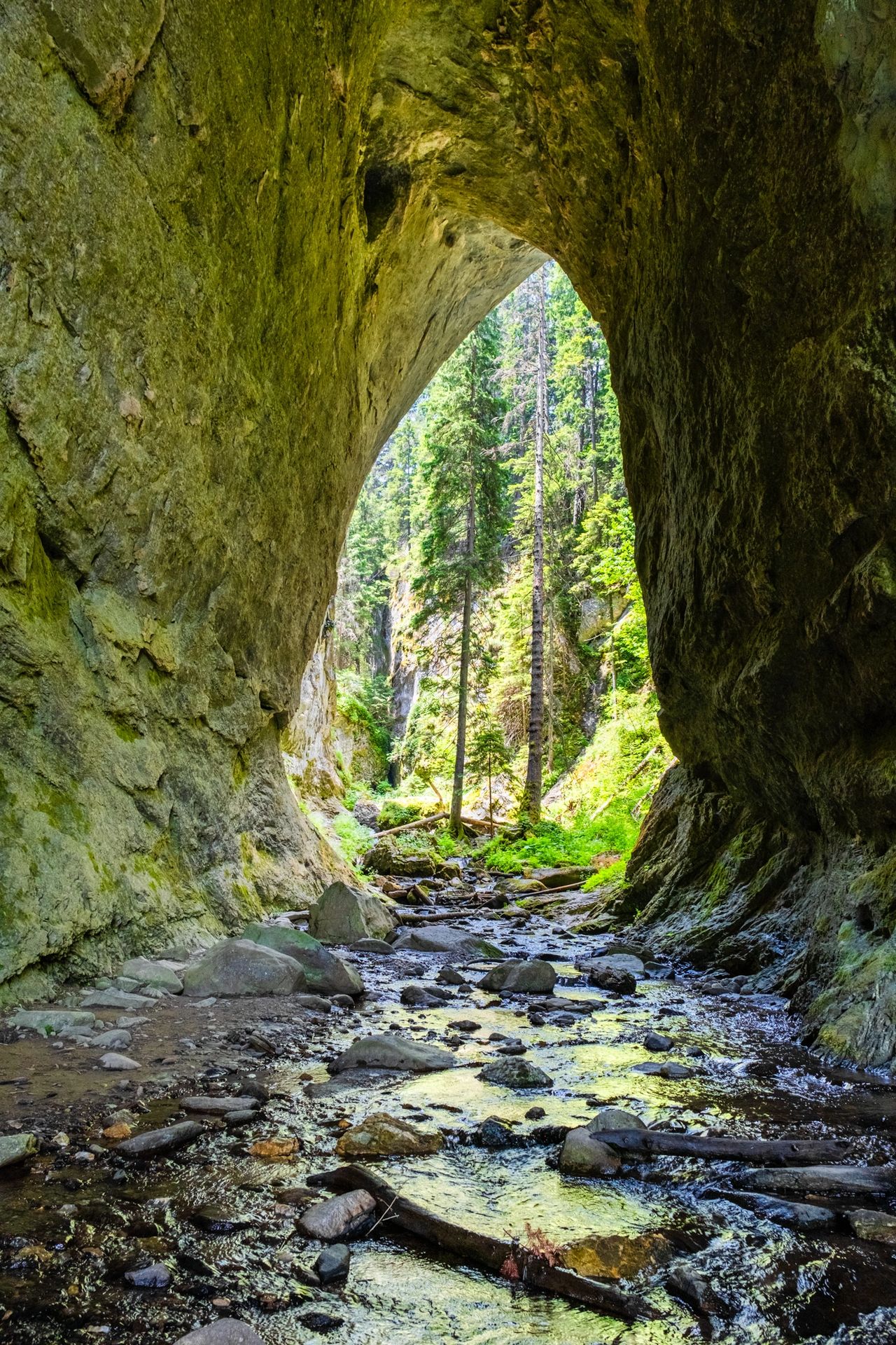 wonderful bridges,rhodope,mountain, rocks,natural,phenomenon,cave,river