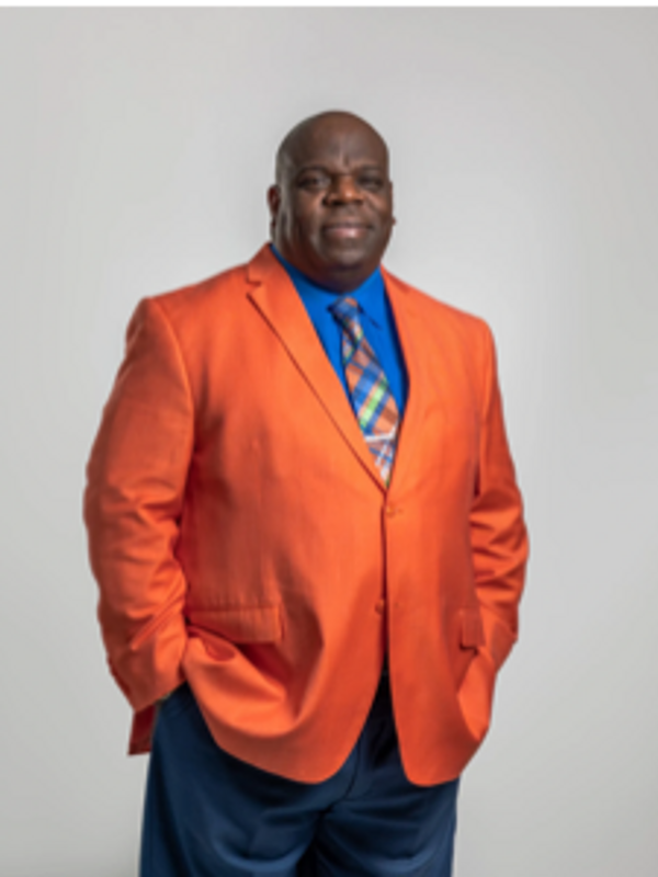 CEO Andre Lee